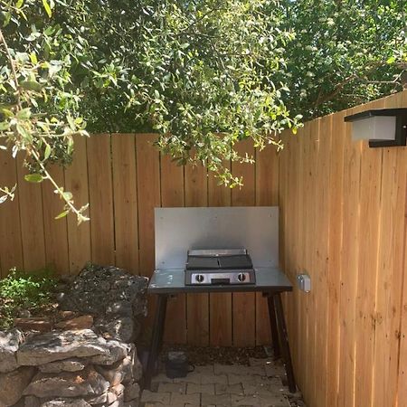 Joli Studio Independant 20M² Avec Jardin Saint-Maximin エクステリア 写真